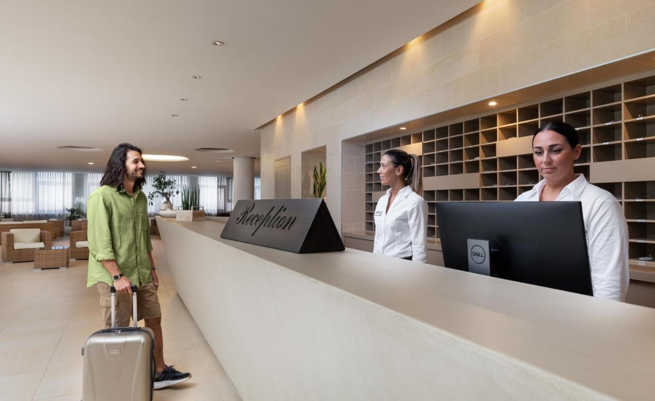 Voi Daniela Essentia Hotel Conca Specchiulla Bagian luar foto