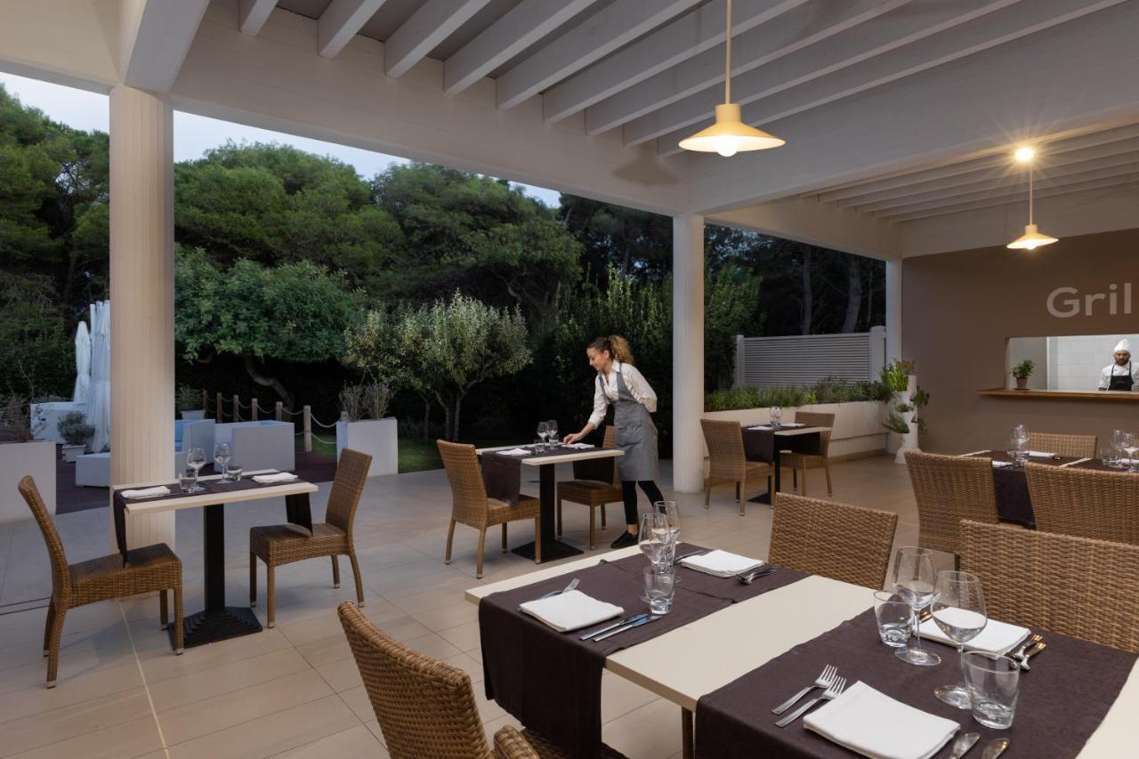 Voi Daniela Essentia Hotel Conca Specchiulla Bagian luar foto